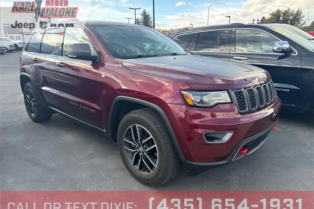 2017 Jeep Grand Cherokee Trailhawk photo 1
