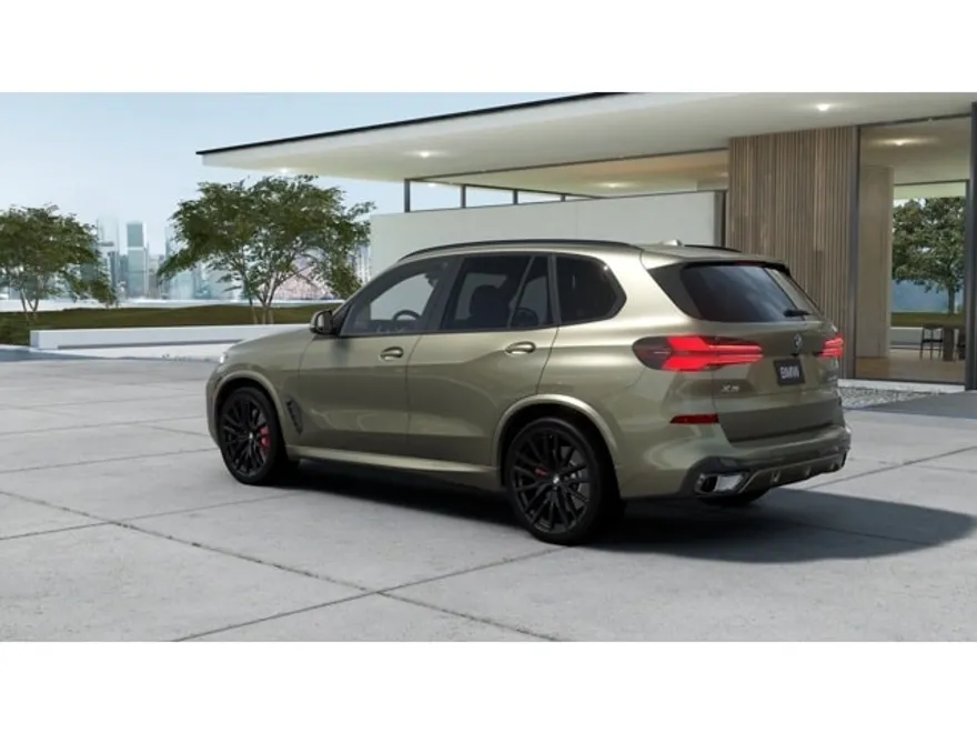 2026 Bmw X5 M photo 1