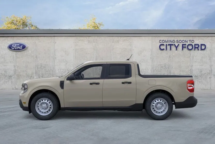 2025 Ford Maverick XL photo 1