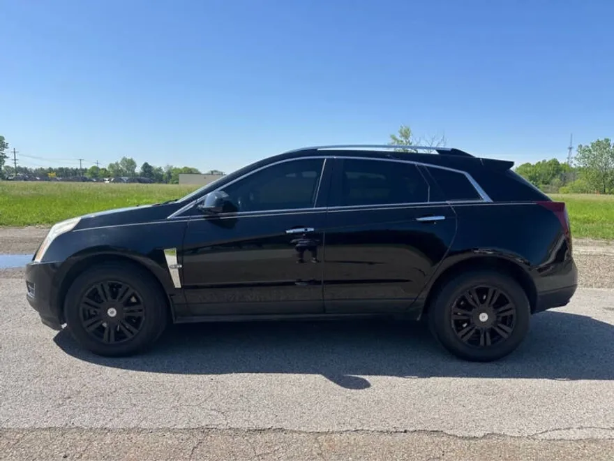 2012 Cadillac SRX Luxury photo 1