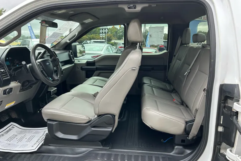 2018 Ford F-150 photo 1