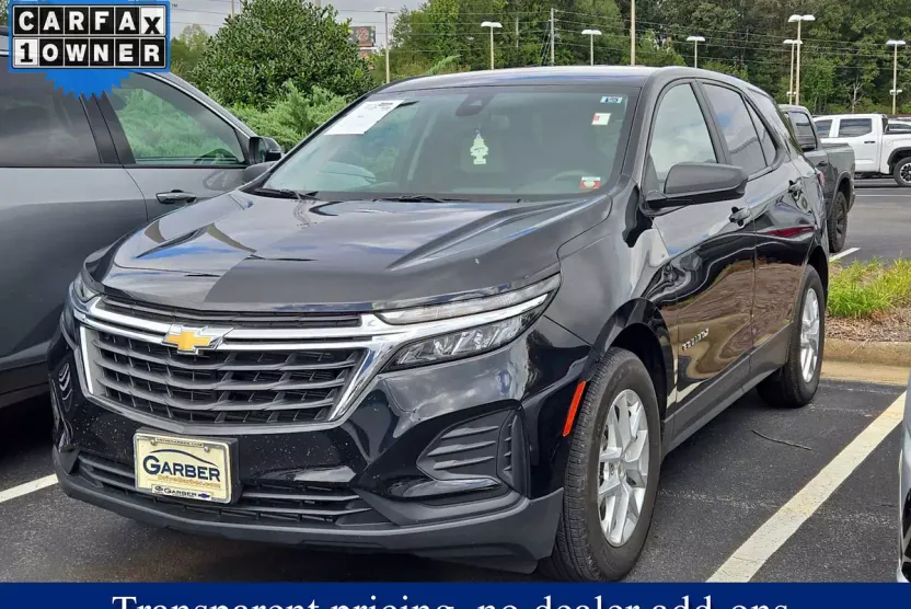 2023 Chevrolet Equinox LS photo 1