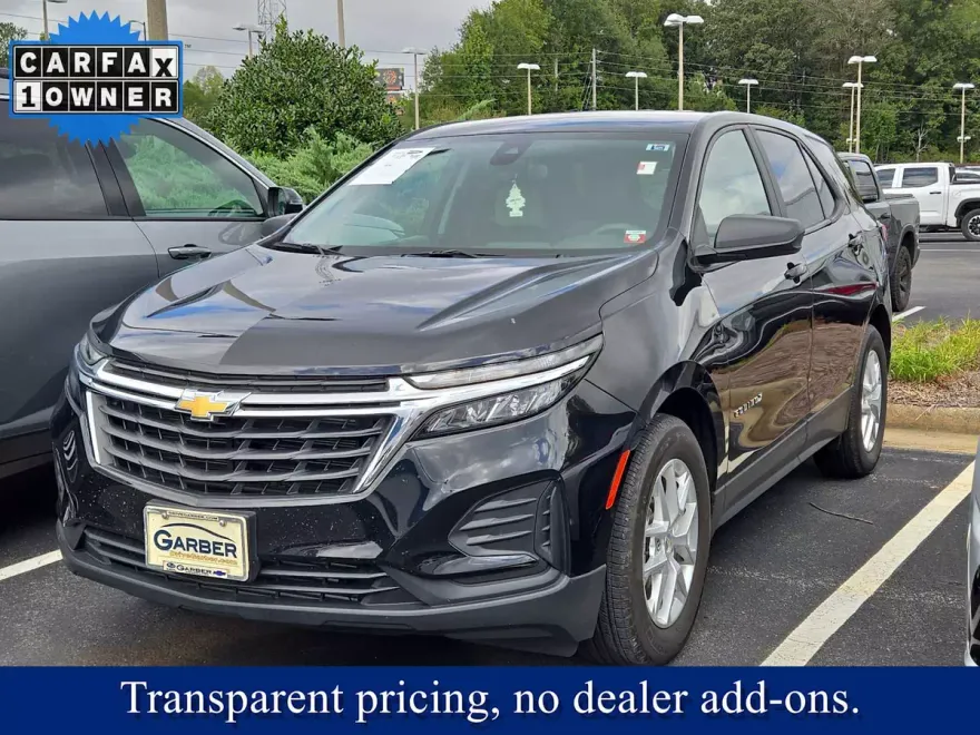 2023 Chevrolet Equinox LS photo 1