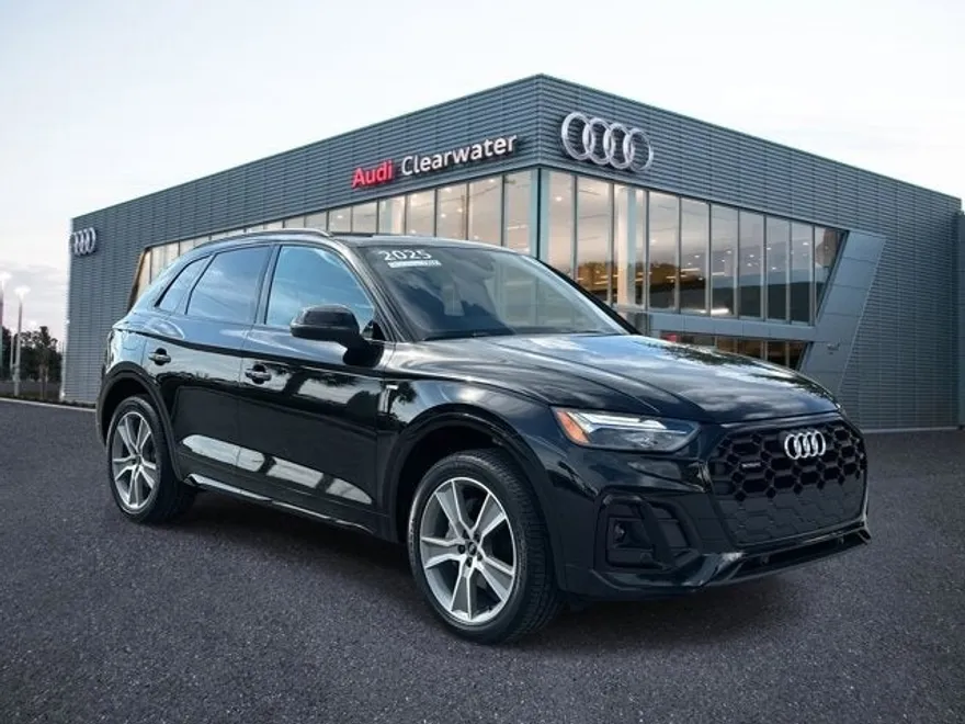 2025 Audi Q5 S line Premium photo 1