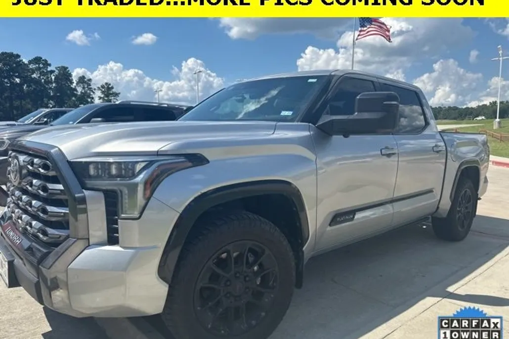 2023 Toyota Tundra Platinum photo 1