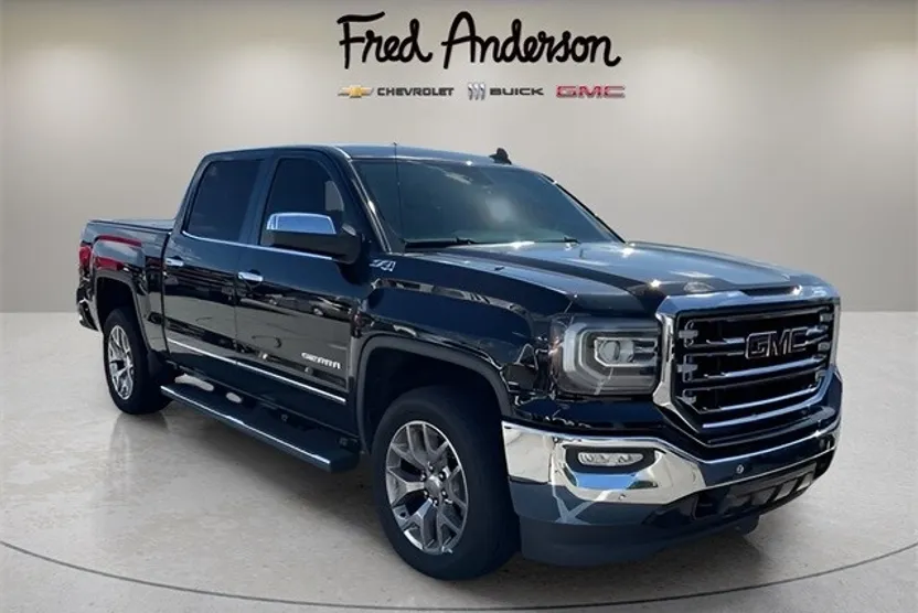 2018 Gmc Sierra SLT photo 1