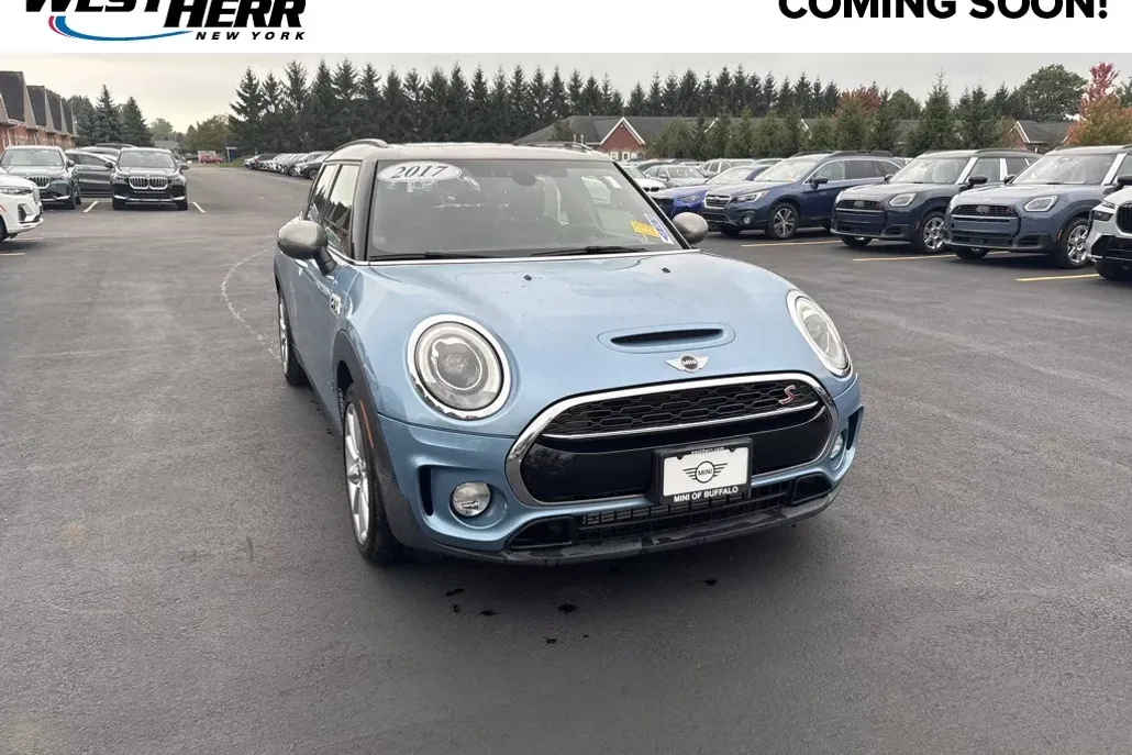 2017 Mini Cooper Base S ALL4 photo 1