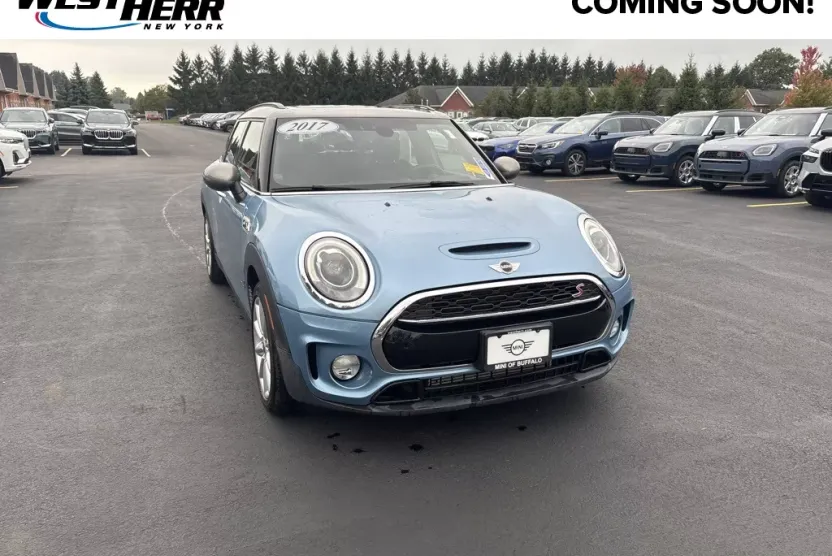 2017 Mini Cooper Base S ALL4 photo 1