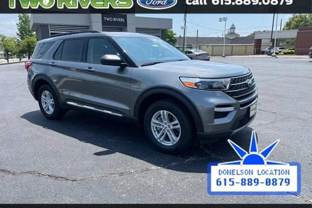2024 Ford Explorer XLT photo 1