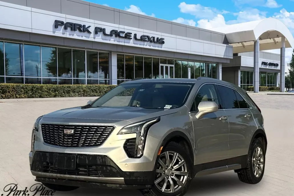 2019 Cadillac XT4 Premium Luxury photo 1
