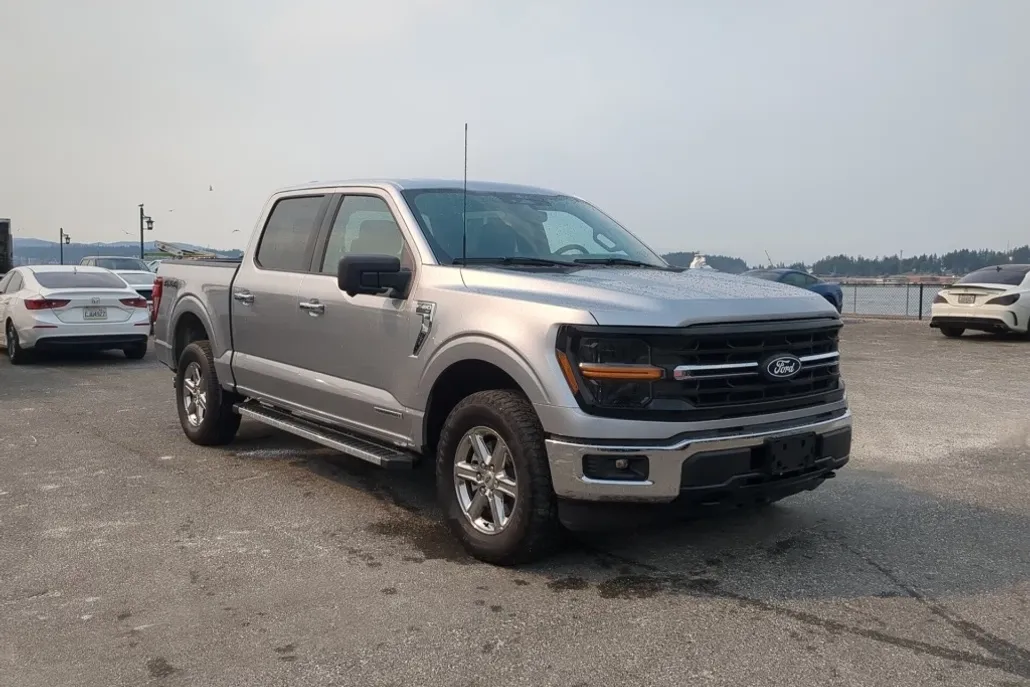 2024 Ford F-150 XLT photo 1
