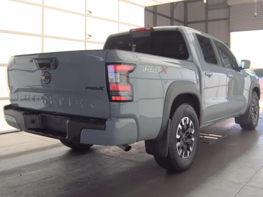 2024 Nissan Frontier PRO-X photo 1