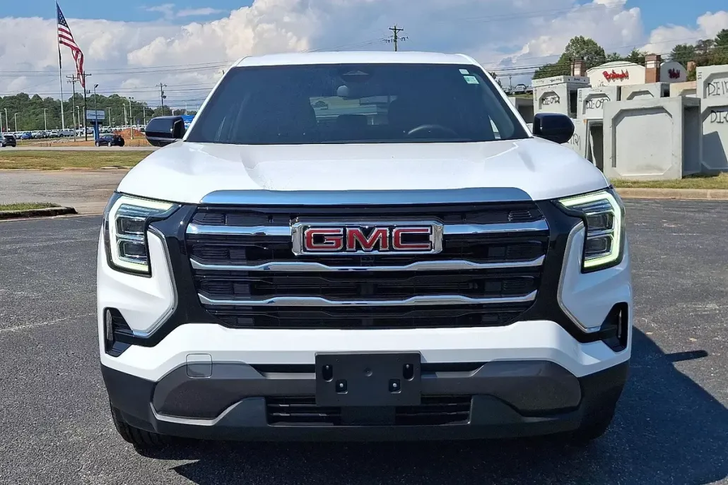 2025 Gmc Terrain Elevation photo 1