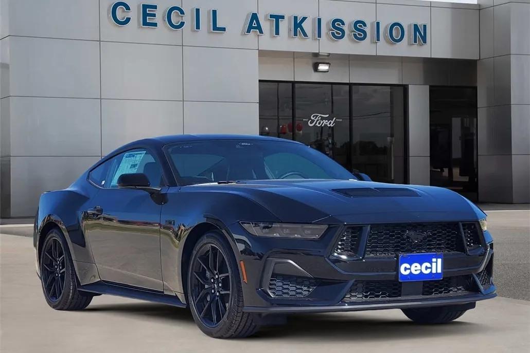 2025 Ford Mustang GT photo 1