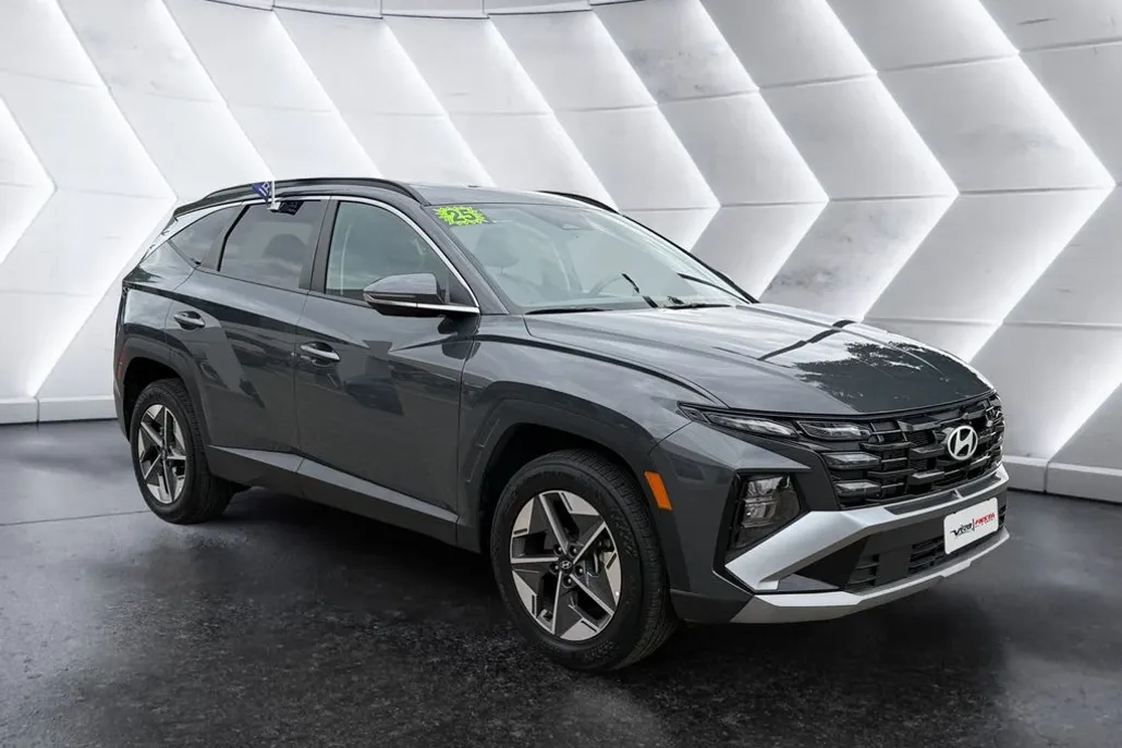 2025 Hyundai Tucson SEL Convenience photo 1