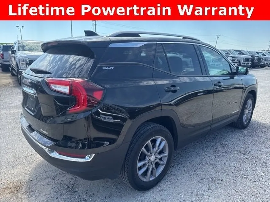 2024 Gmc Terrain SLT photo 1