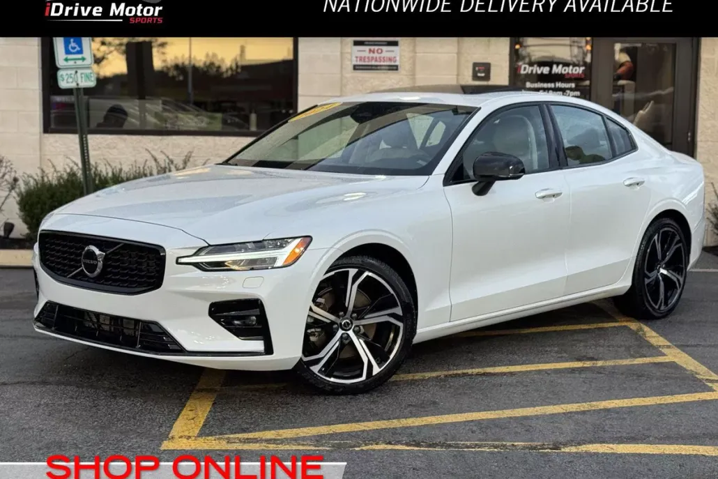 2024 Volvo S60 Core photo 1