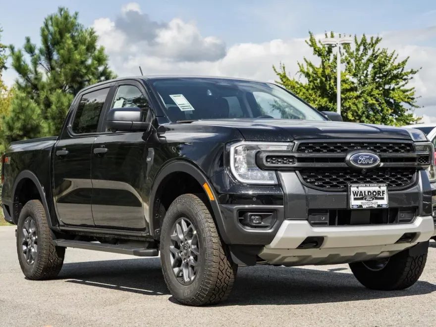 2025 Ford Ranger XLT photo 1
