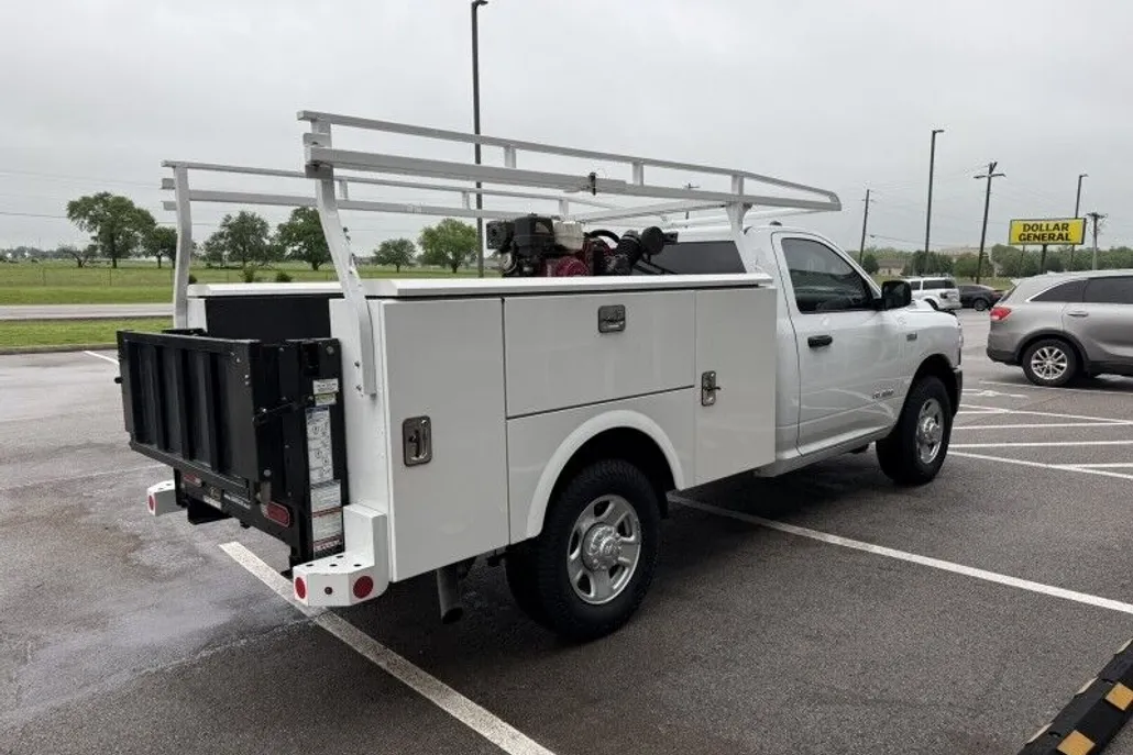 2022 Ram 2500 Tradesman photo 1