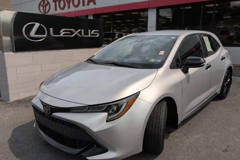 2021 Toyota Corolla SE Nightshade Edition photo 1