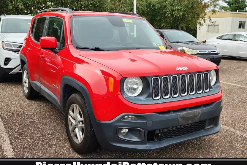 2017 Jeep Renegade Latitude North Edition photo 1