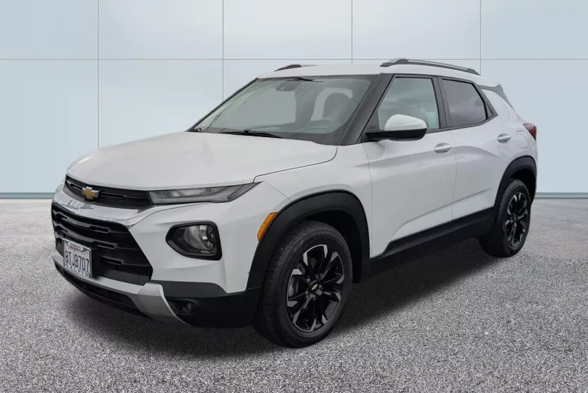2021 Chevrolet Trailblazer LT photo 1