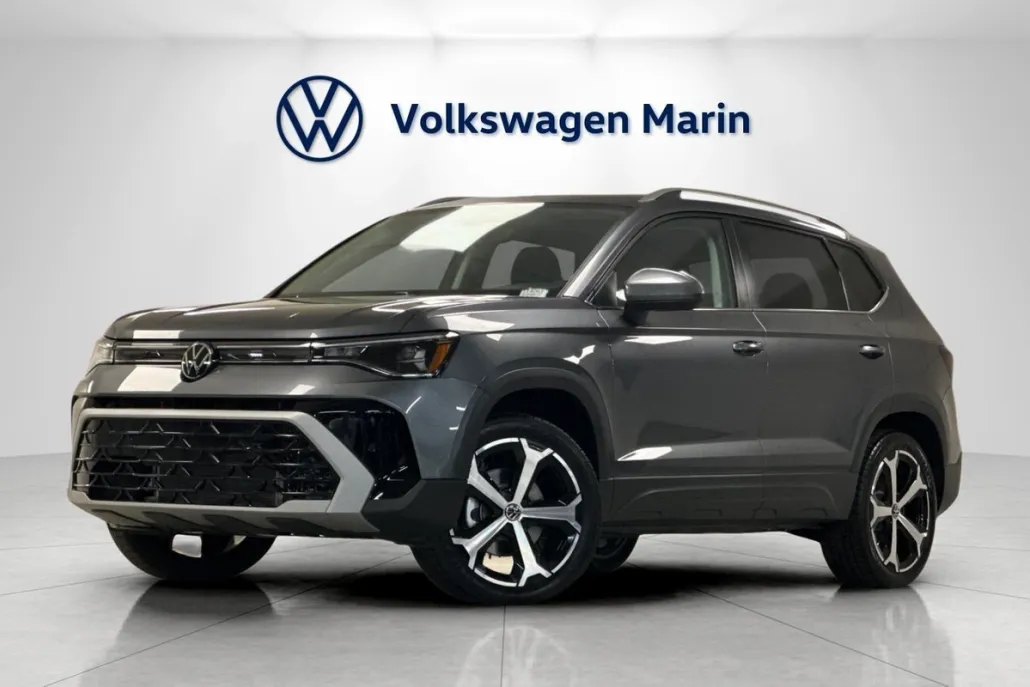 2025 Volkswagen Taos SEL photo 1