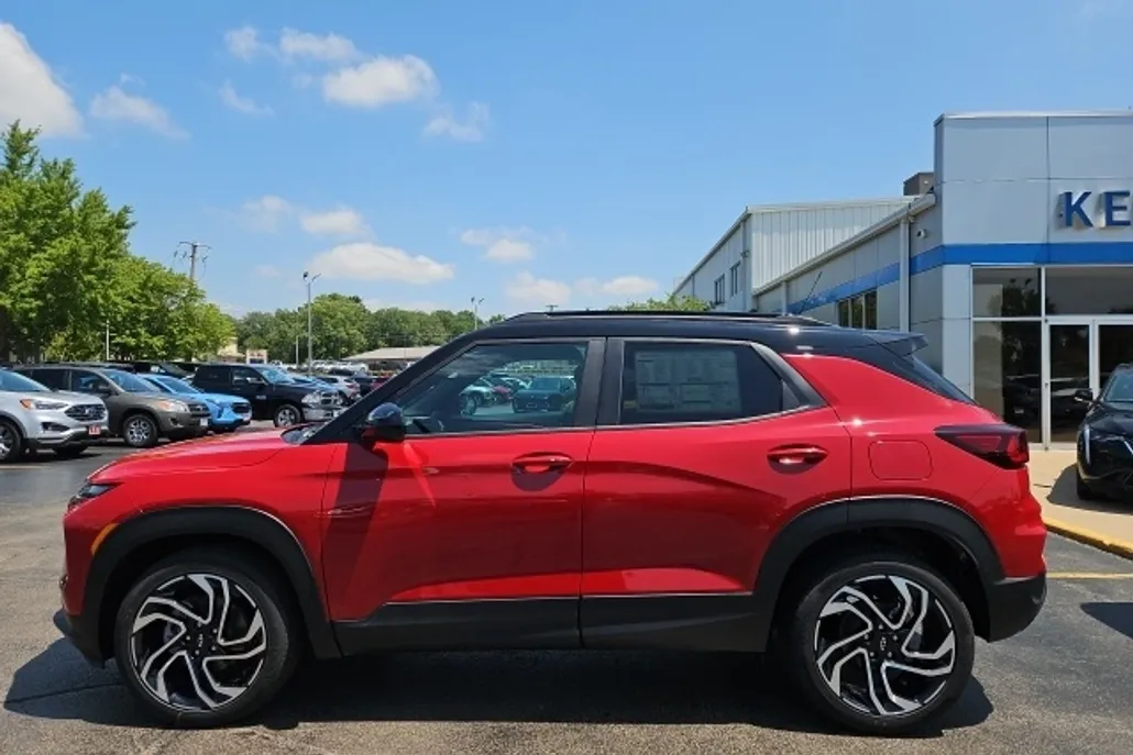 2026 Chevrolet Trailblazer RS photo 1