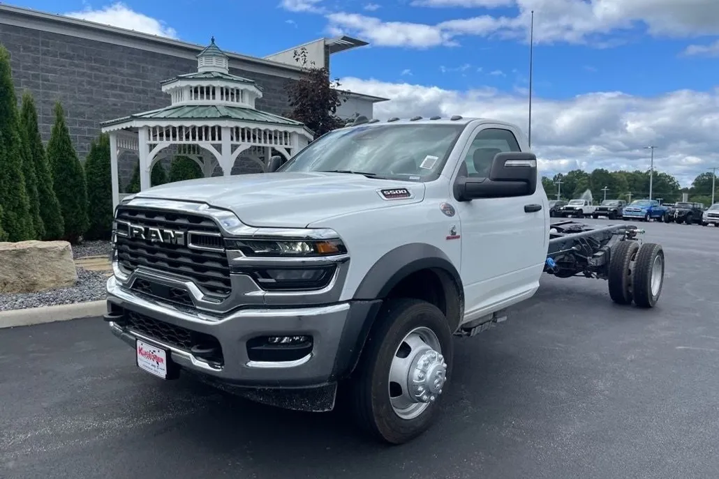 2026 Ram 5500 photo 1