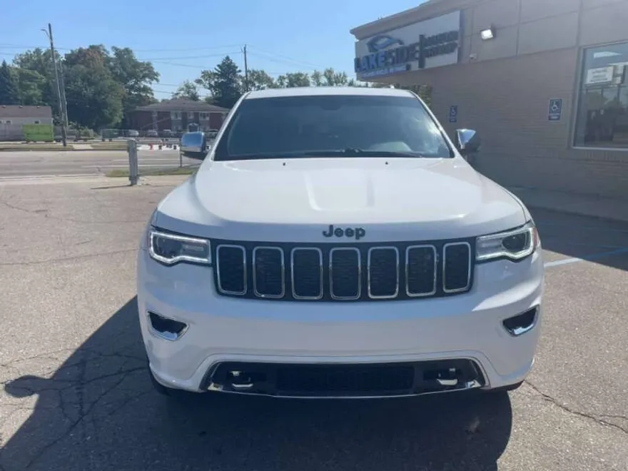 2020 Jeep Grand Cherokee Overland photo 1