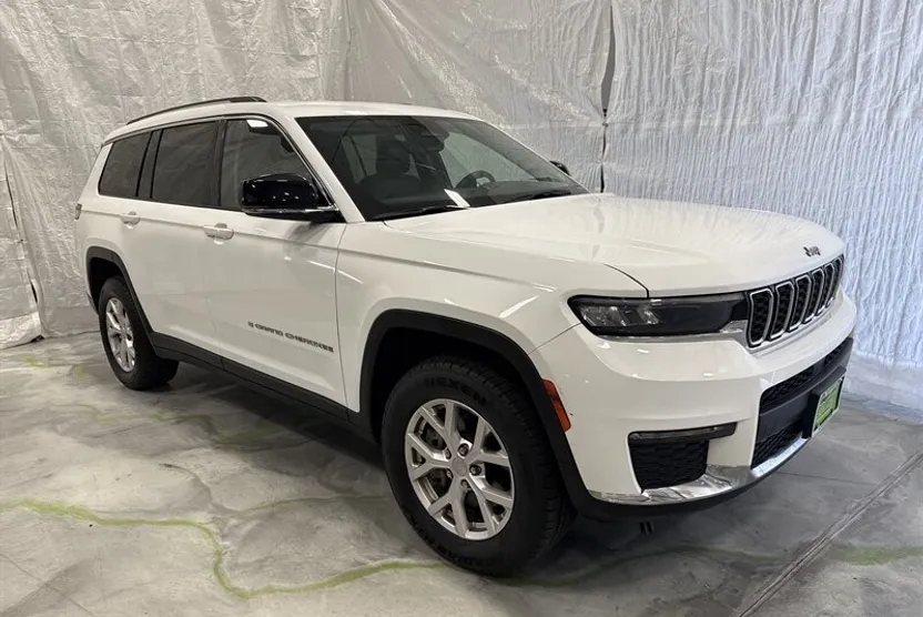 2021 Jeep Grand Cherokee Limited photo 1