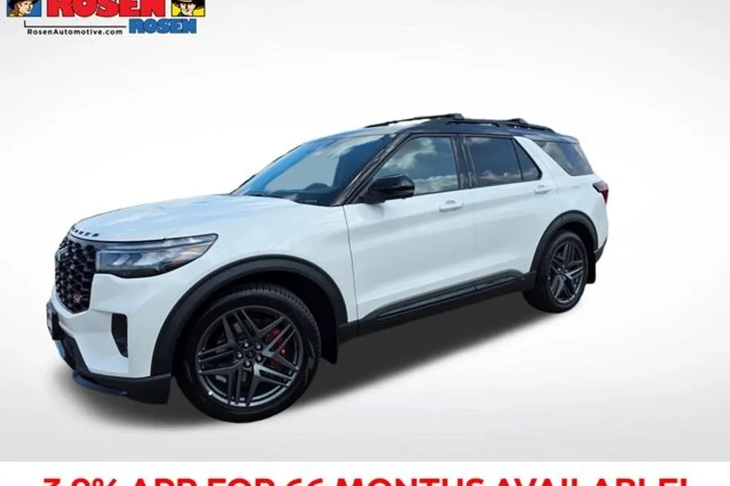 2025 Ford Explorer ST photo 1