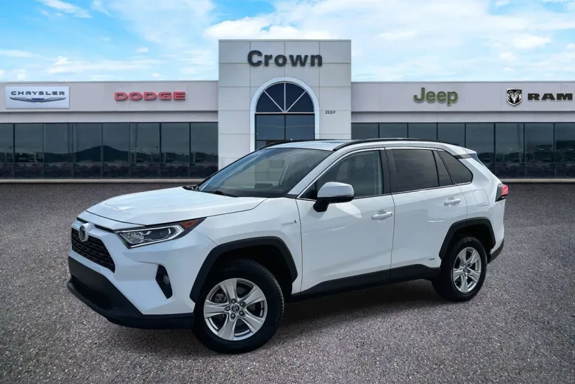 2020 Toyota RAV4 Hybrid XLE photo 1