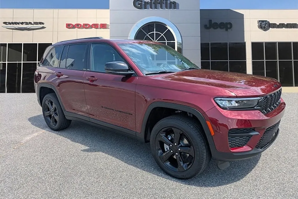 2025 Jeep Grand Cherokee Altitude X photo 1