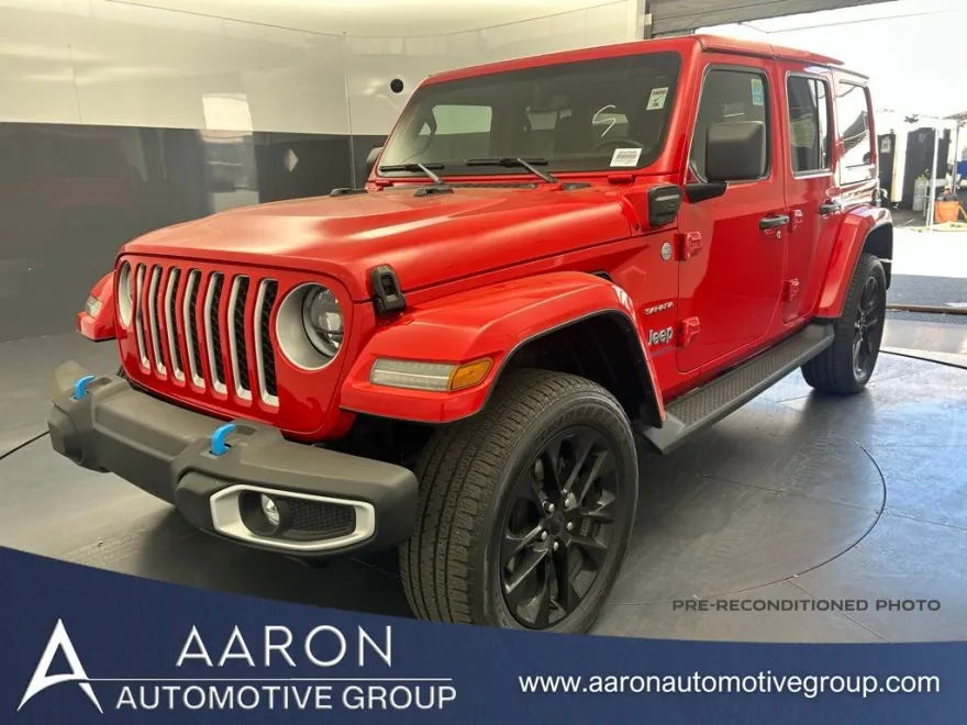 2023 Jeep Wrangler 4xe Sahara photo 1