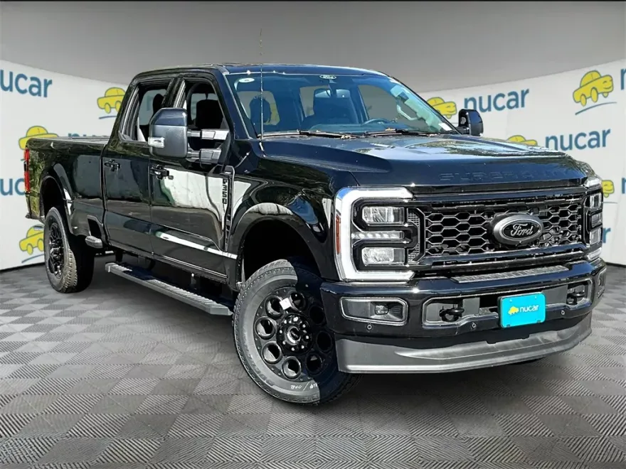 2025 Ford F-350 photo 1