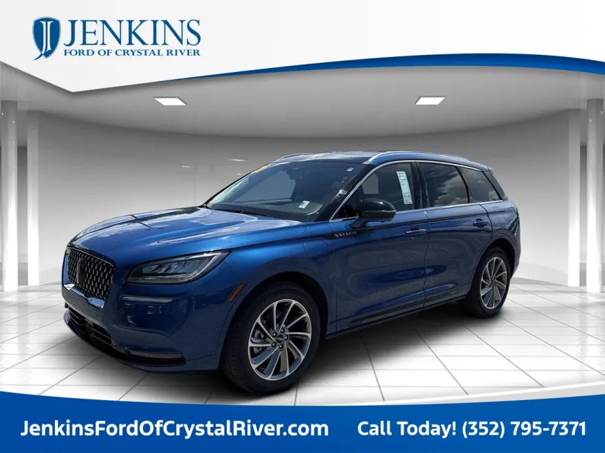 2021 Lincoln Corsair Grand Touring photo 1