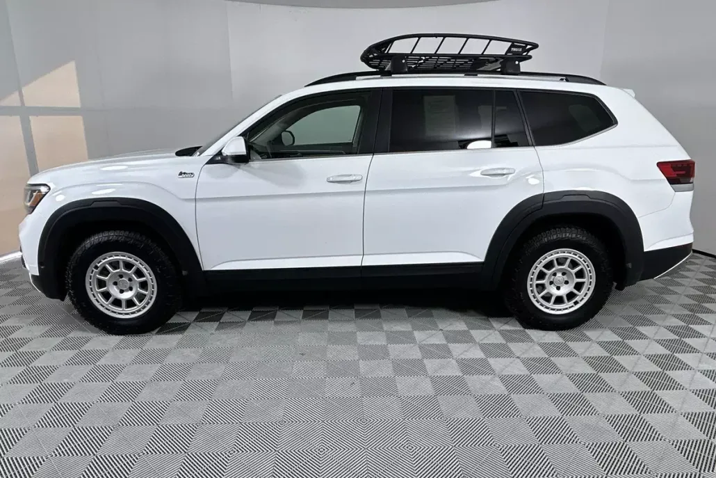2021 Volkswagen Atlas V6 SE Technology photo 1