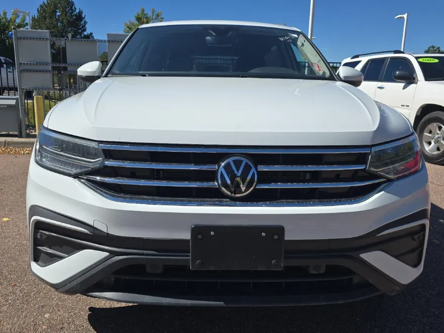 2024 Volkswagen Tiguan SE Wolfsburg Edition photo 1