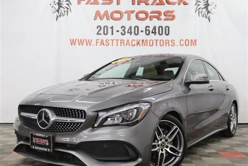 2018 Mercedes Benz CLA 250 4MATIC photo 1