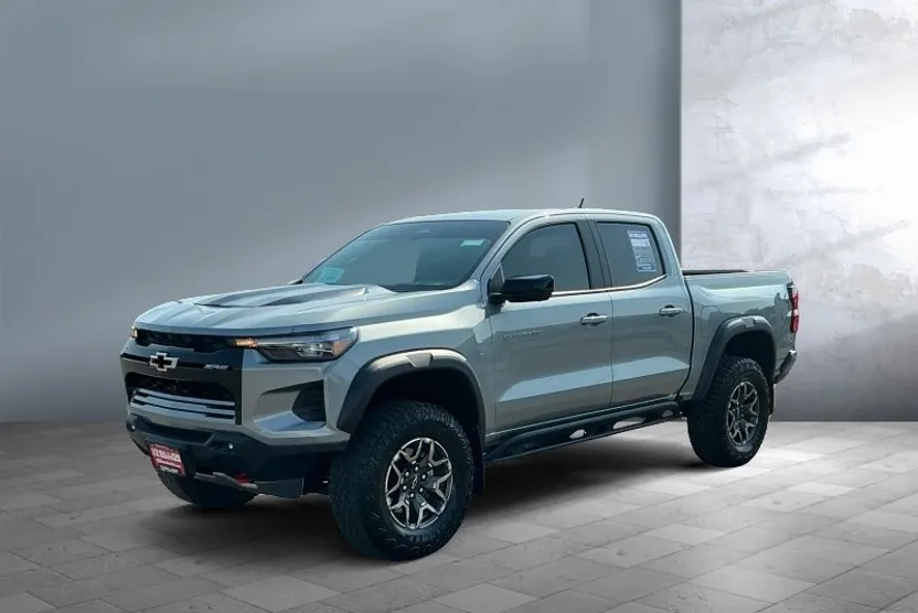 2024 Chevrolet Colorado ZR2 photo 1