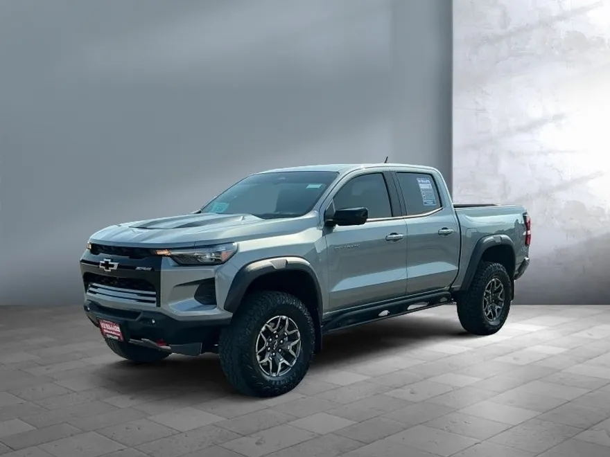 2024 Chevrolet Colorado ZR2 photo 1