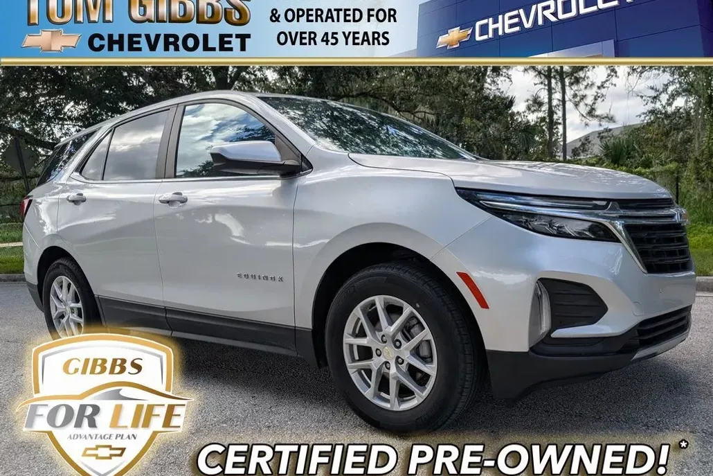 2022 Chevrolet Equinox LT photo 1