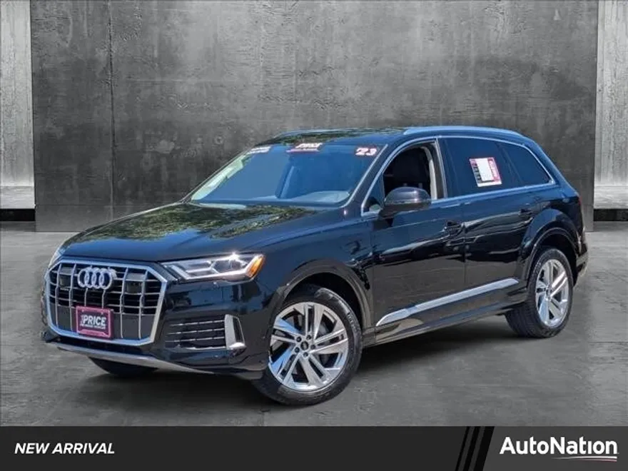 2023 Audi Q7 Premium 45 photo 1