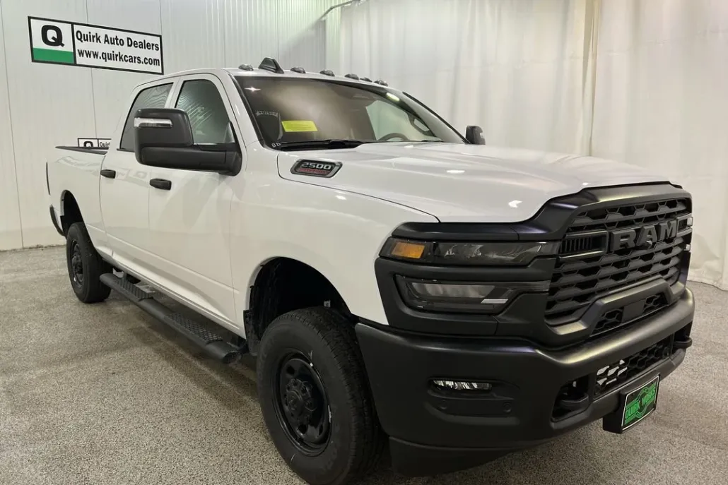 2025 Ram 2500 Tradesman photo 1