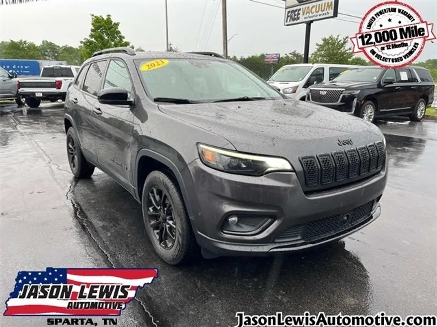 2023 Jeep Cherokee Altitude photo 1