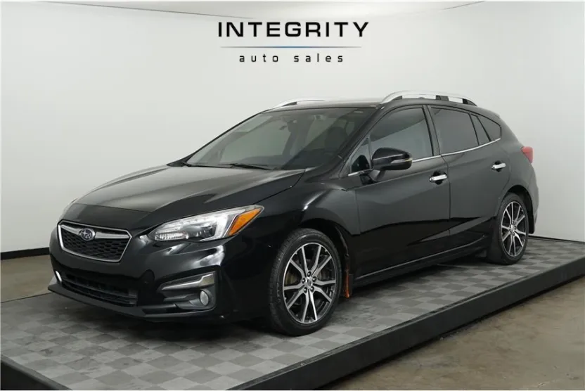 2017 Subaru Impreza Limited photo 1