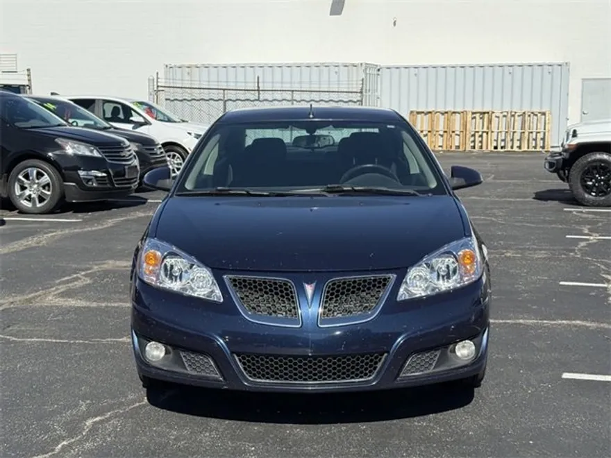 2009 Pontiac G6 SE photo 1