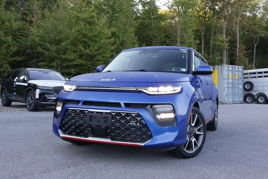 2022 Kia Soul GT-Line Turbo photo 1