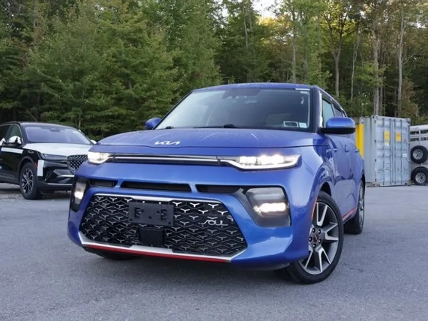 2022 Kia Soul GT-Line Turbo photo 1